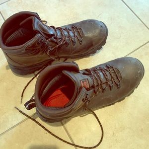 Sketchers work boots men’s 14